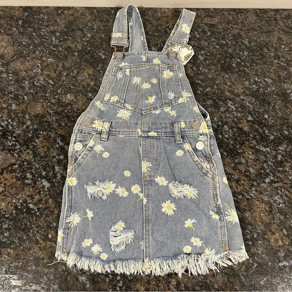 NWT Chelsea & Violet Girls Daisy Denim Jean Overall Skirt Distressed Cutoff Sz 5